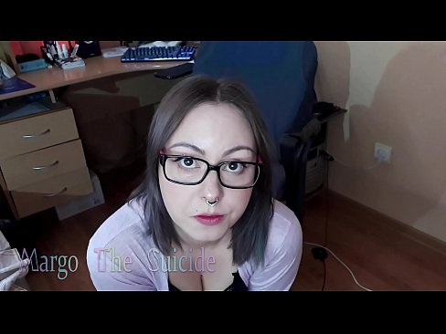 ❤️ Сэксуальная дзяўчына ў акулярах глыбока адсмоктвае фалаімітатар на камеру ❌ Чортнае відэа  у порна be.massagecenter-yalta.ru ❌️❤